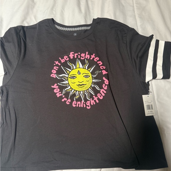 Volcom Black Tee with Sun and Text Graphic - Picture 1 of 2